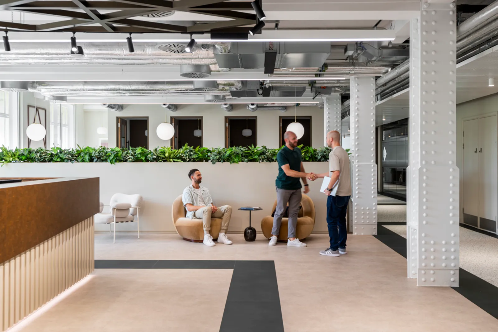 Area Orega Strand Office Curator SMALL 5
