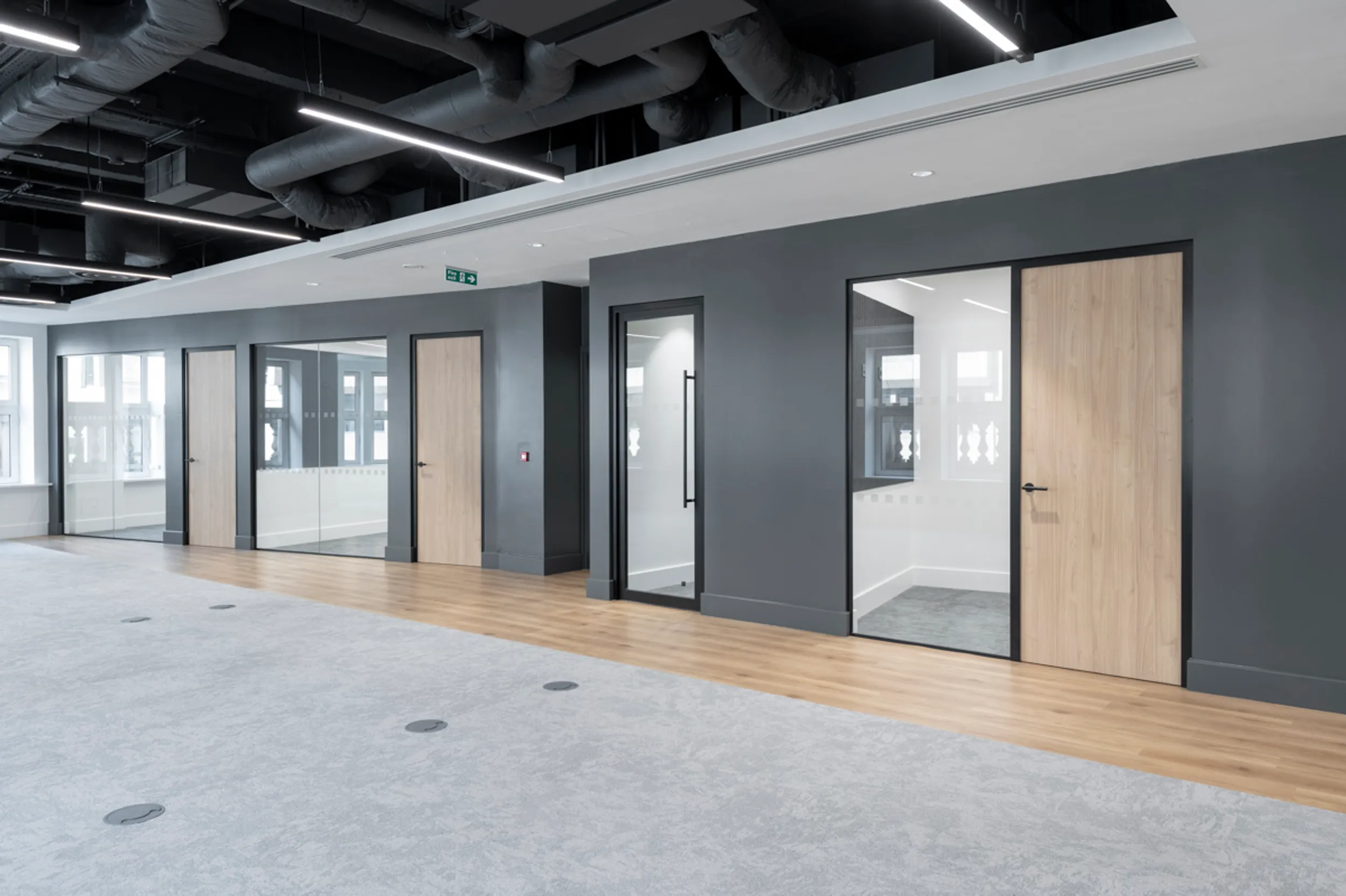 Area Zima Office Curator SMALL 5