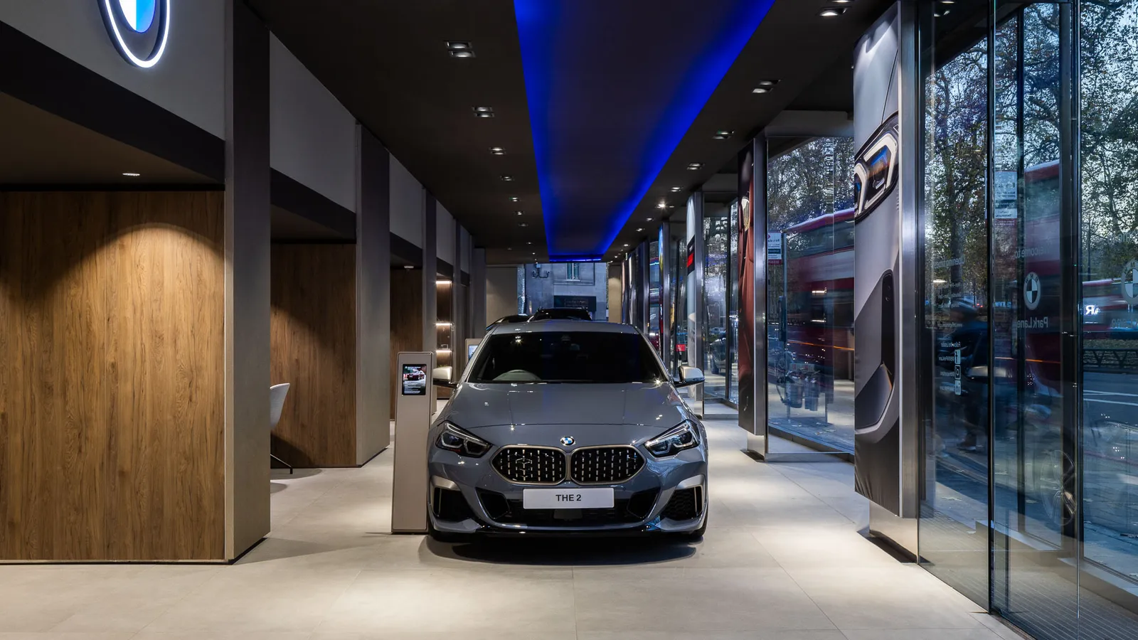 Four Front Group BMW Park Lane Low RES 15