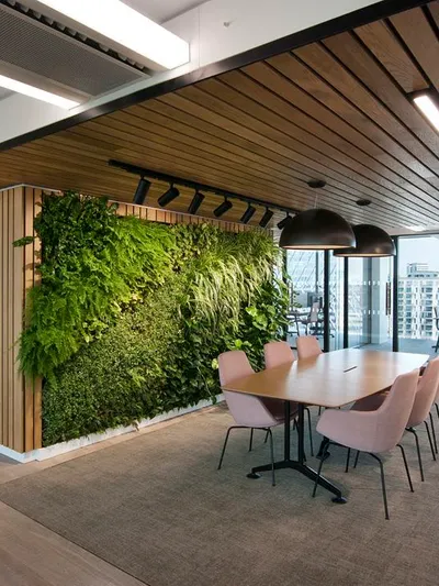 Green Wall Alley